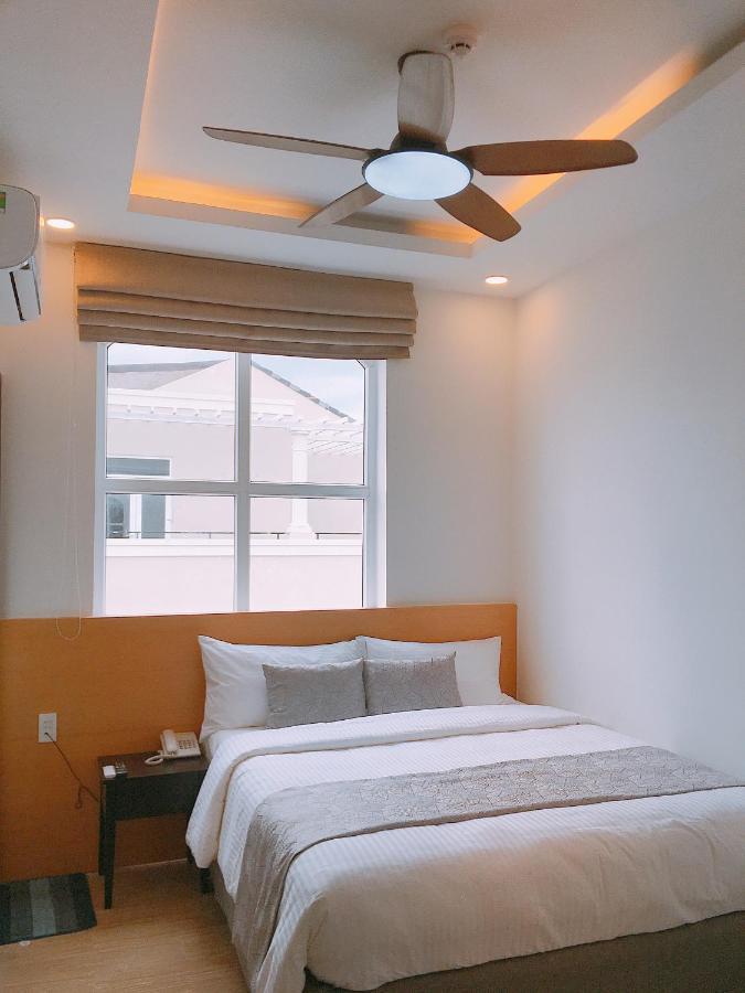 La Homestay Long Xuyen Exterior photo