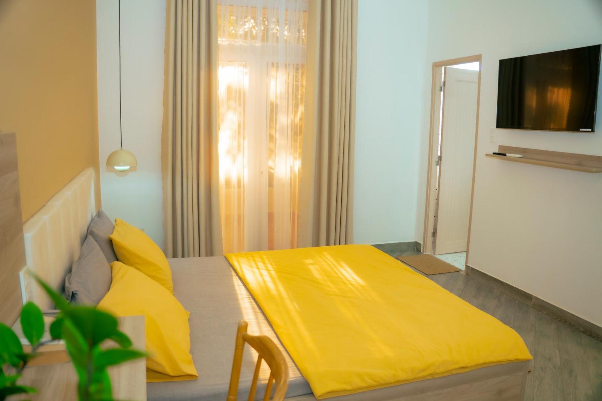 La Homestay Long Xuyen Exterior photo